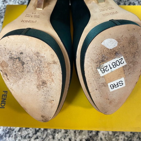 Fendi Hunter Green Satin Deep Platform Heels - Picture 10 of 11